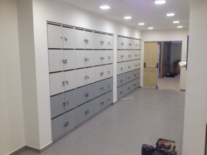 תיכון חדש רמת גן לוקרים